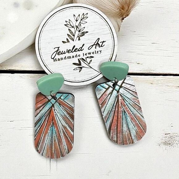 Pre-order Hand-Painted Showgirl Spotlight Wood Earrings - Concert Ready - Picture 3 of 4